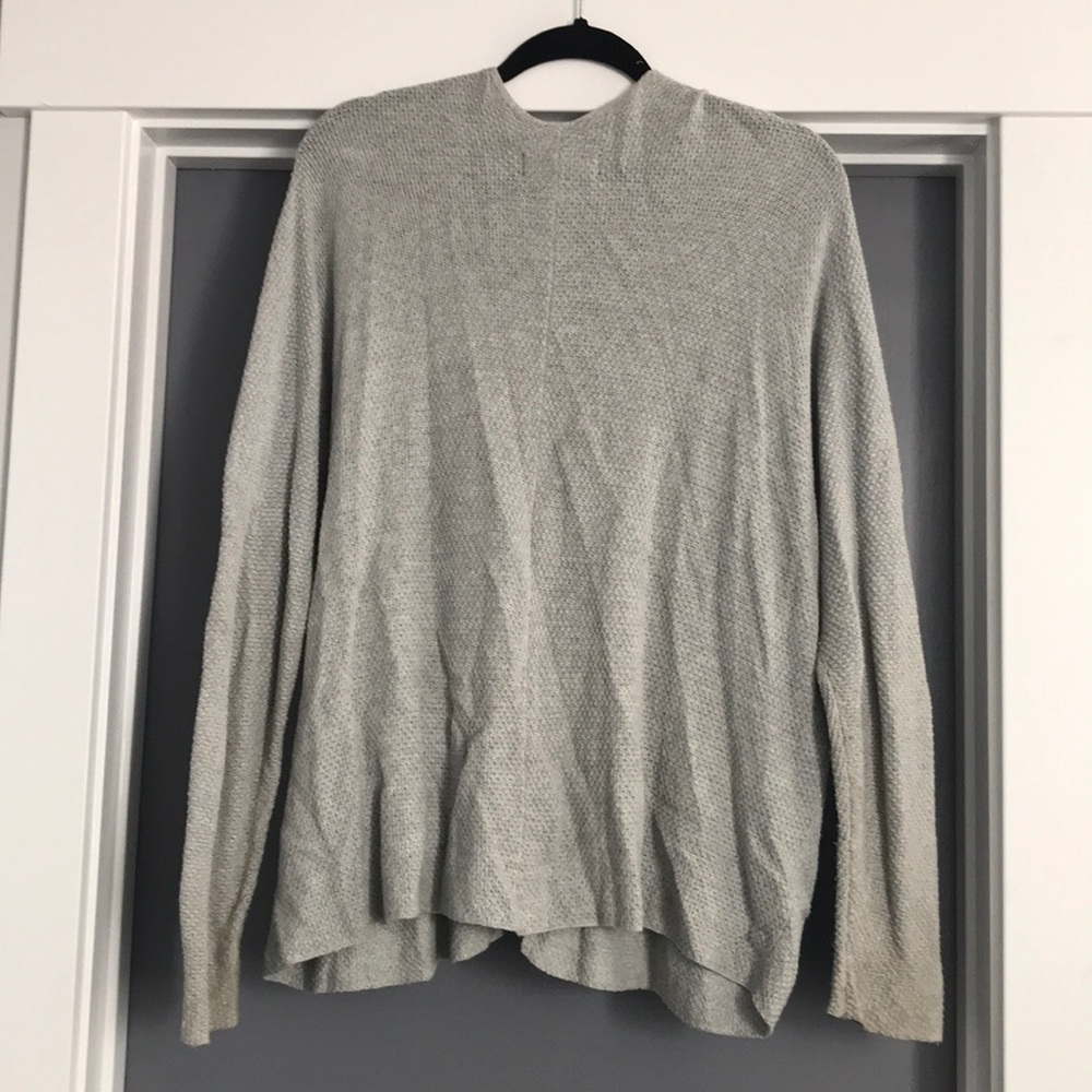 Grey sweater - Picture 2 of 2